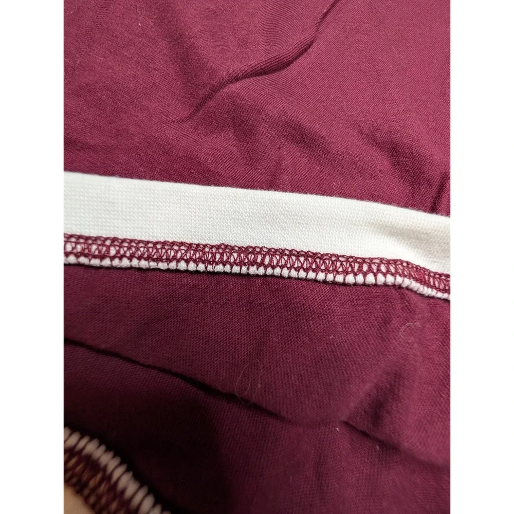 Virginia Tech Hokies NCAA J. America Maroon T-Shirt -‎ XL